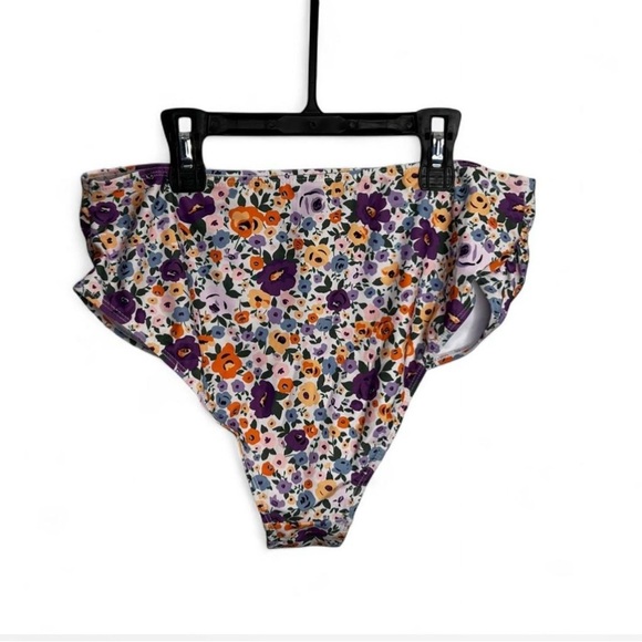 Purple Floral Ruffle Two-Piece Bikini Swimsuit - Picture 6 of 6